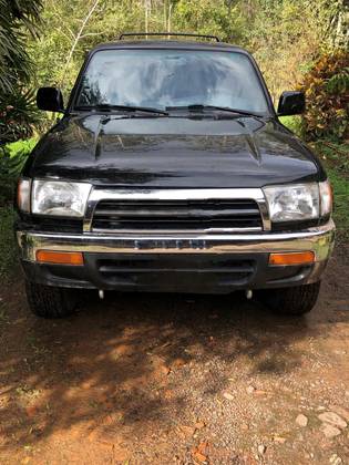 TOYOTA HILUX SW4 3.0 4X4 8V TURBO DIESEL 4P MANUAL